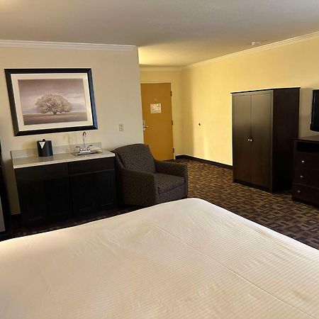 Best Western Plus Inn Of Hayward Eksteriør bilde